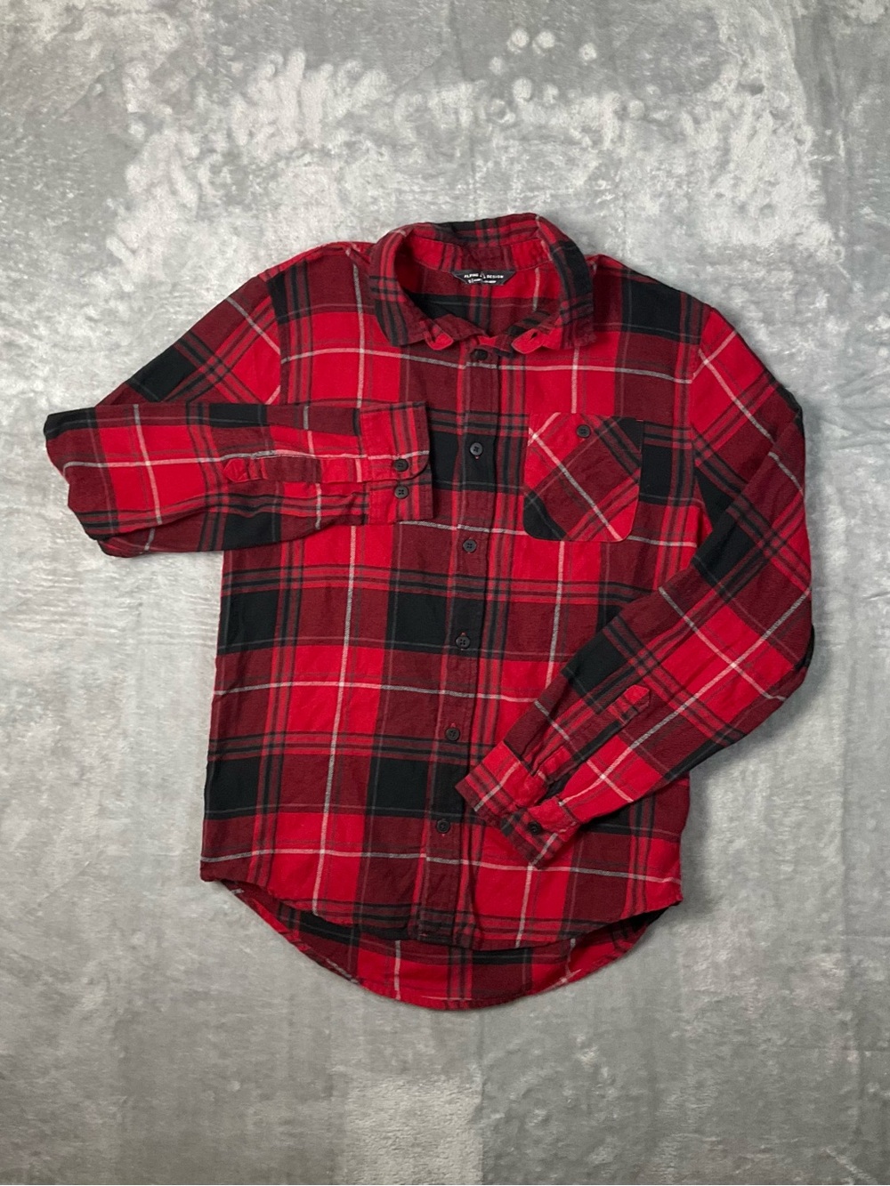 Alpine Design Flannel Shirt Mens Small Red Plaid Long Sleeve Button Down